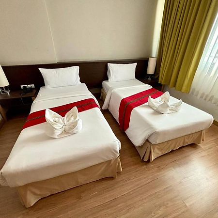 Aloha Hatyai Hotel Hat Yai Esterno foto