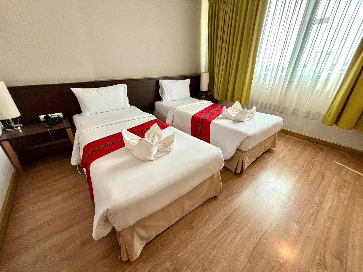 Aloha Hatyai Hotel Hat Yai Esterno foto