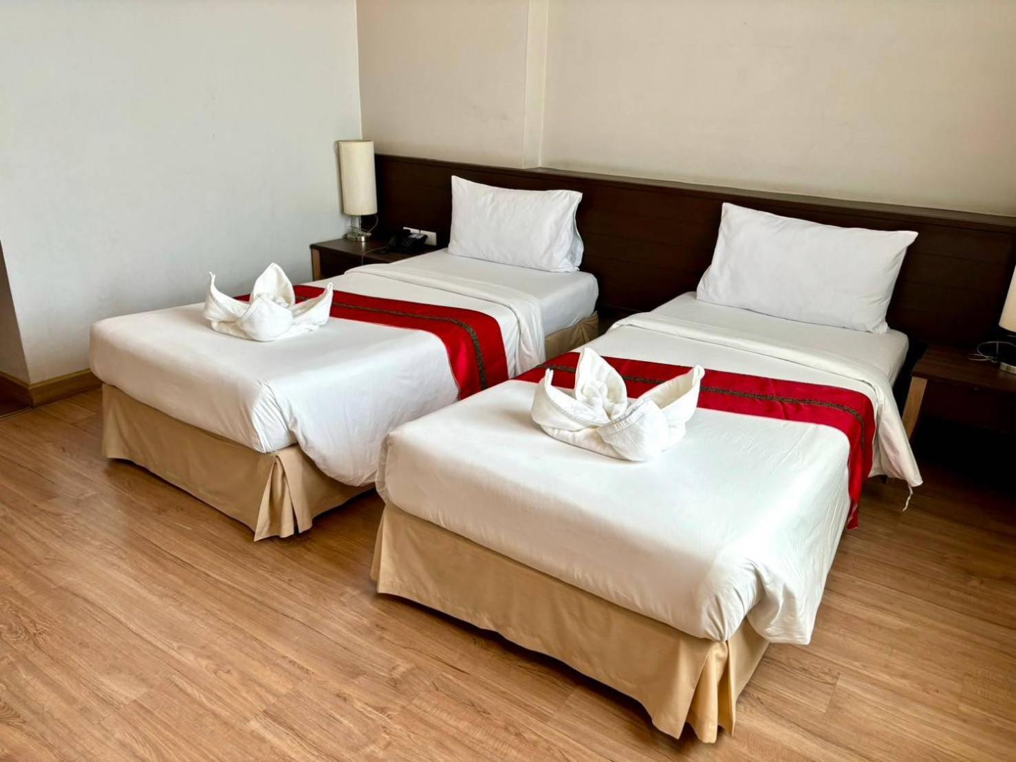 Aloha Hatyai Hotel Hat Yai Esterno foto