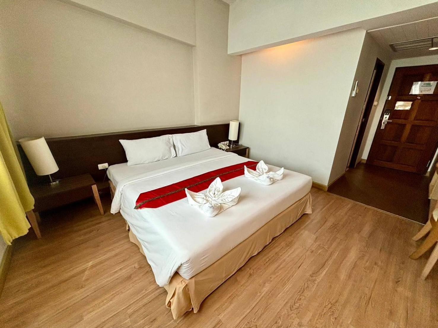 Aloha Hatyai Hotel Hat Yai Esterno foto