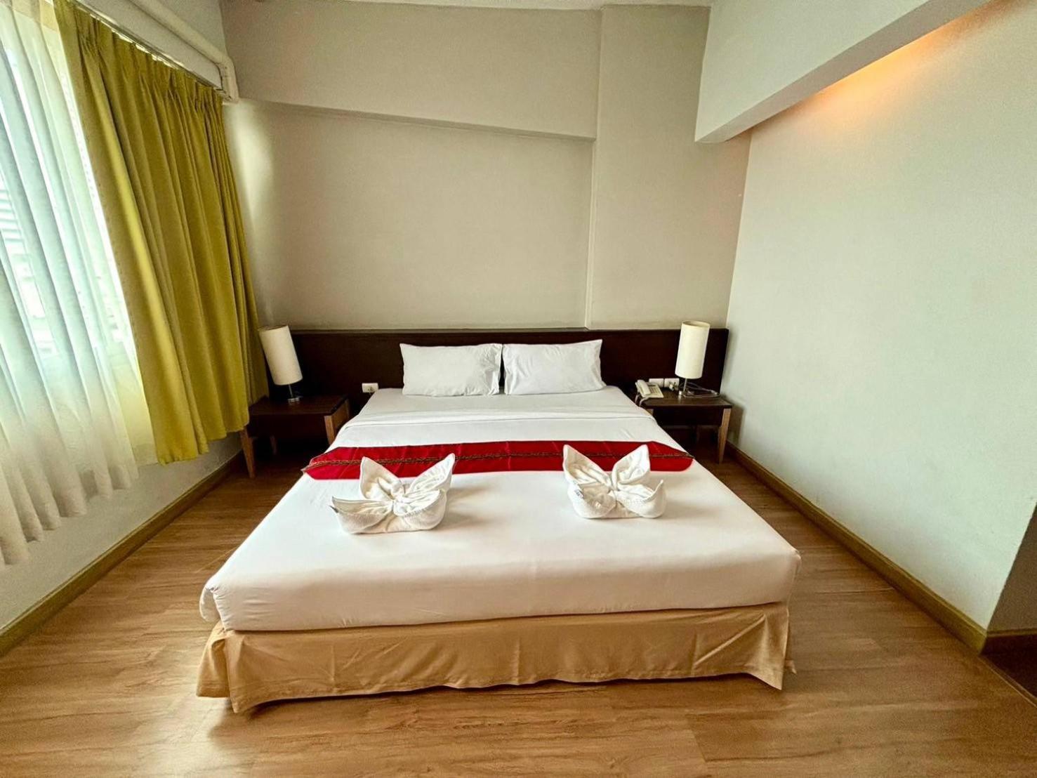 Aloha Hatyai Hotel Hat Yai Esterno foto